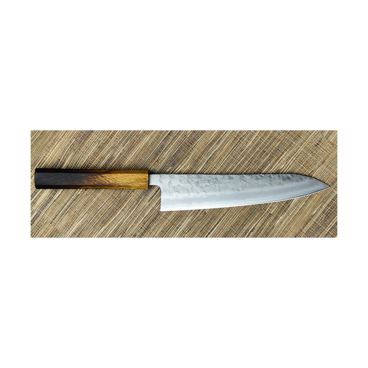 Gyuto couteau Chef japonais Gin3 Nashiji Urushi Finish 21cm